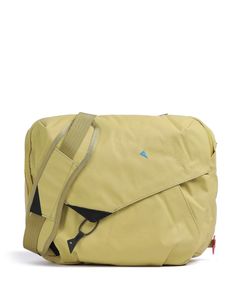 Klättermusen Gaut Kuriertasche dark straw