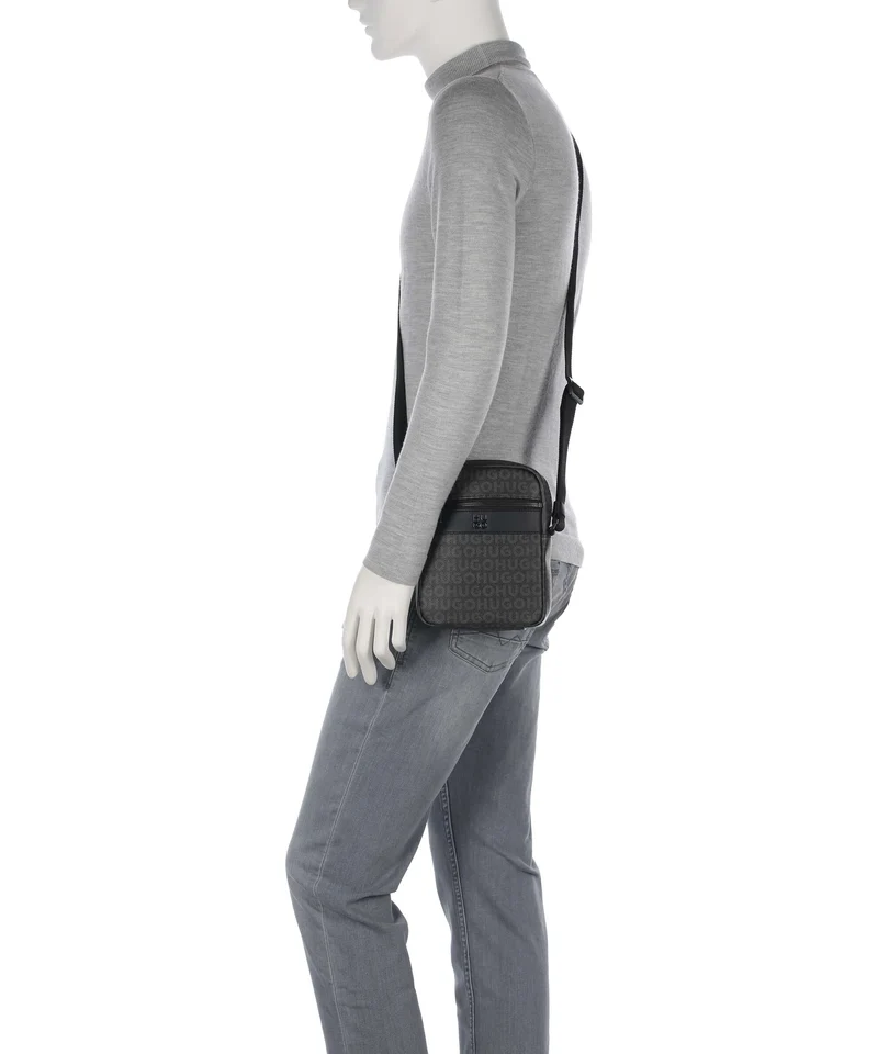 Hugo Quantic Umhängetasche black