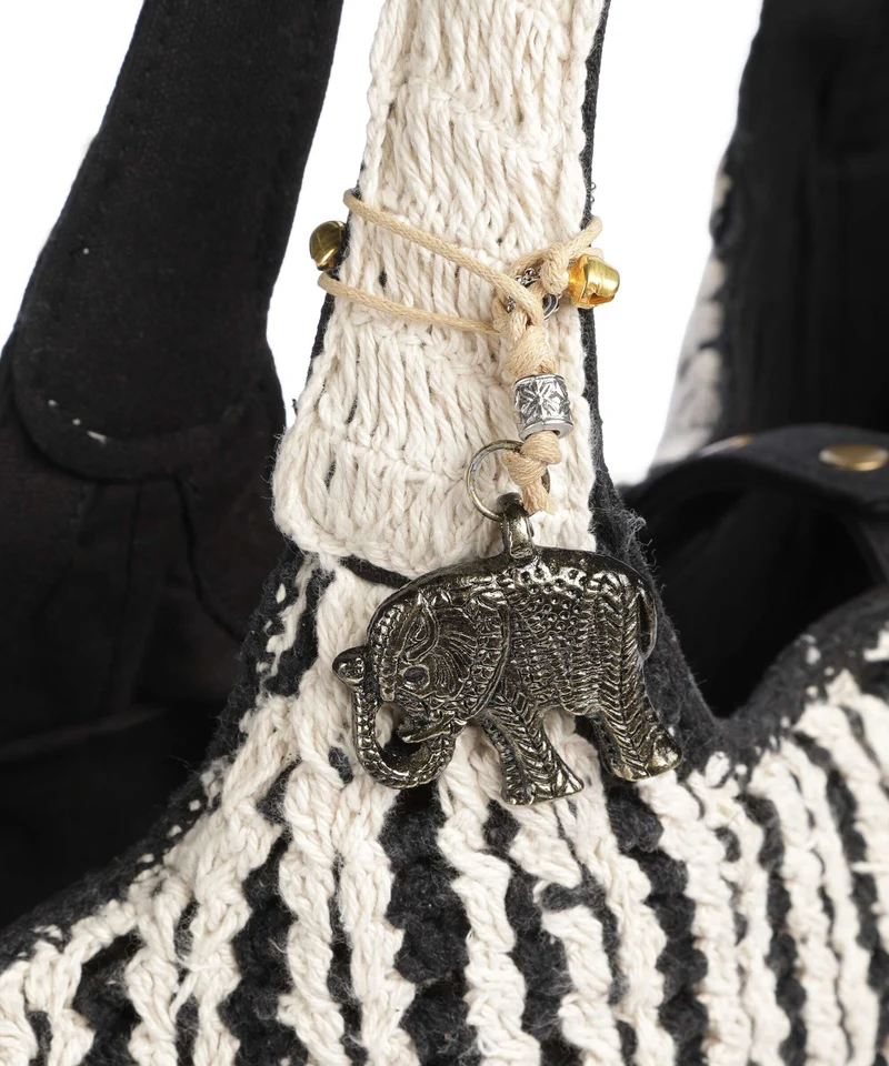 Anokhi Shopper black/white