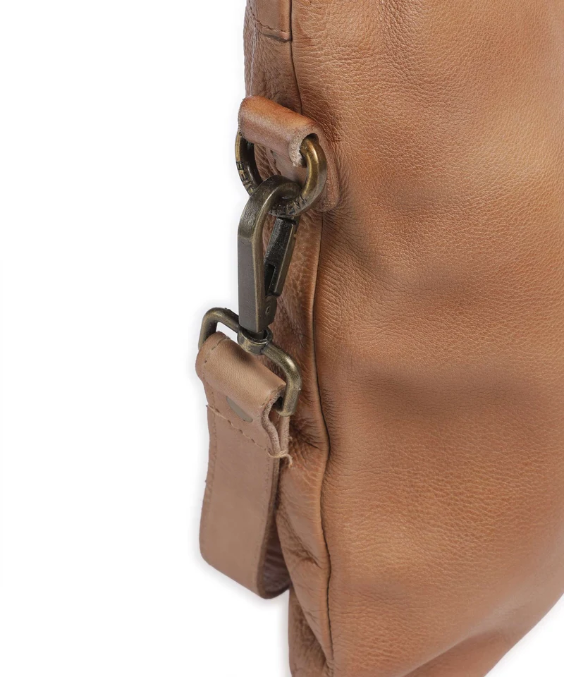 Taschendieb Wien Gutstrasse 2 Beuteltasche wuestensand