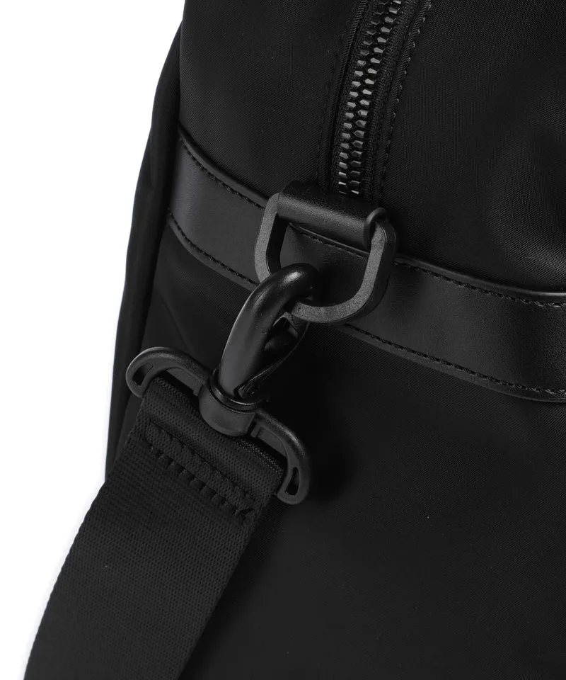 Armani Exchange Las Vegas Weekender black