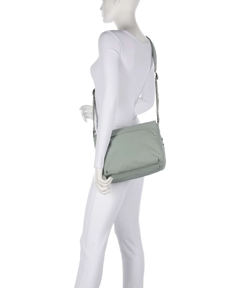 Aunts & Uncles Japan Lite Aoki Kuriertasche sage green