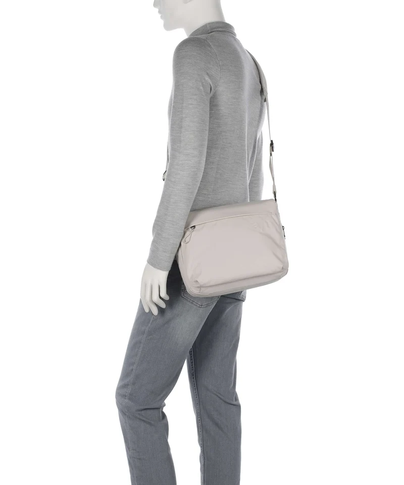 Aunts & Uncles Japan Lite Aoki Kuriertasche linen