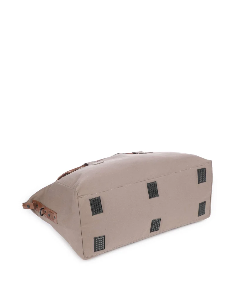 Harold's Wax Weekender sand