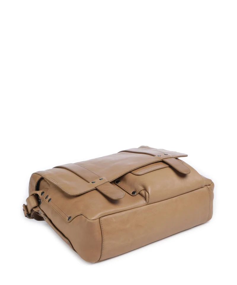 Aunts & Uncles Grandma's Luxury Club Mrs. Honey Pie Kuriertasche iced coffee