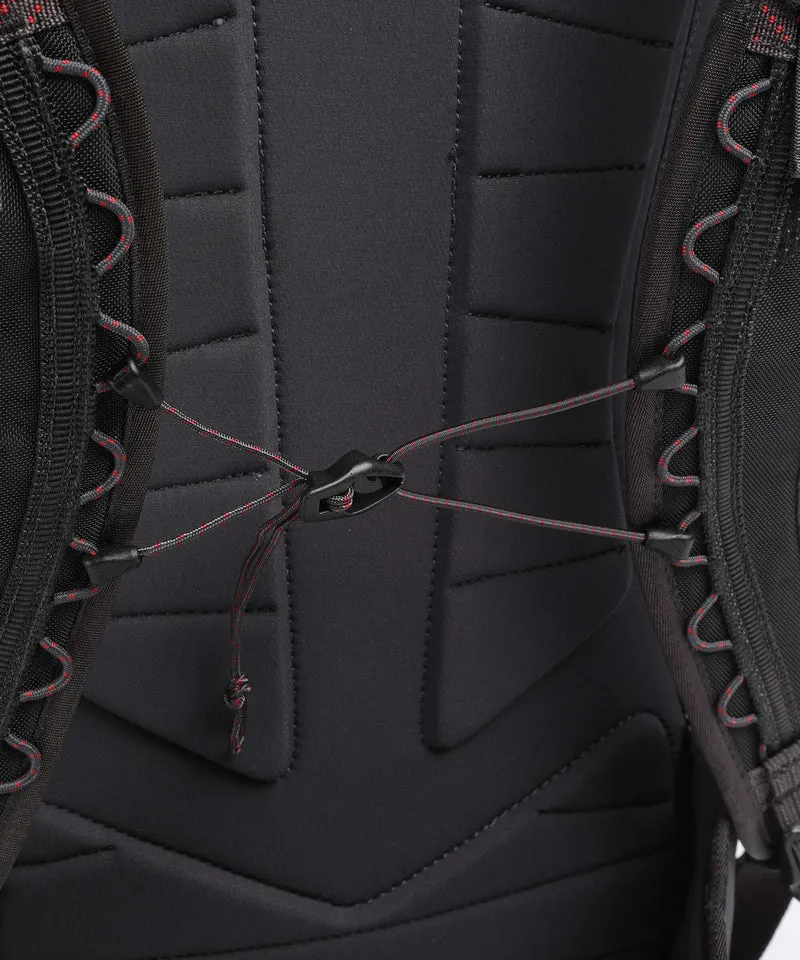 Klättermusen Ull 30 Wanderrucksack raven