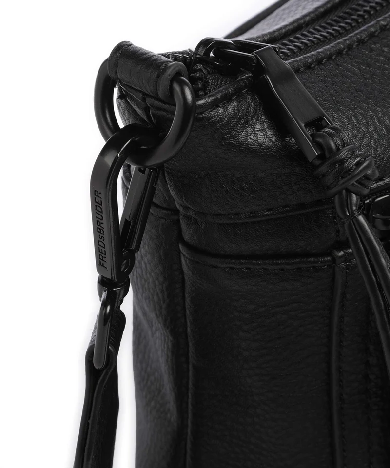 FredsBruder Deep Dark Schultertasche black