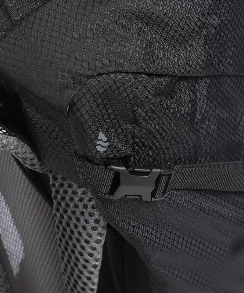 Deuter Futura 32 Wanderrucksack black