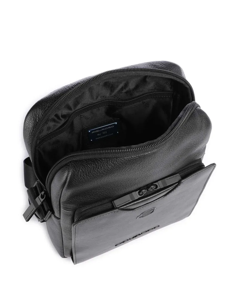 Piquadro Ael Umhängetasche black