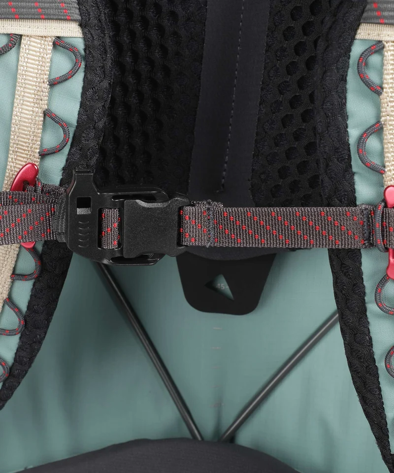 Klättermusen Gungne 43 Wanderrucksack jade green