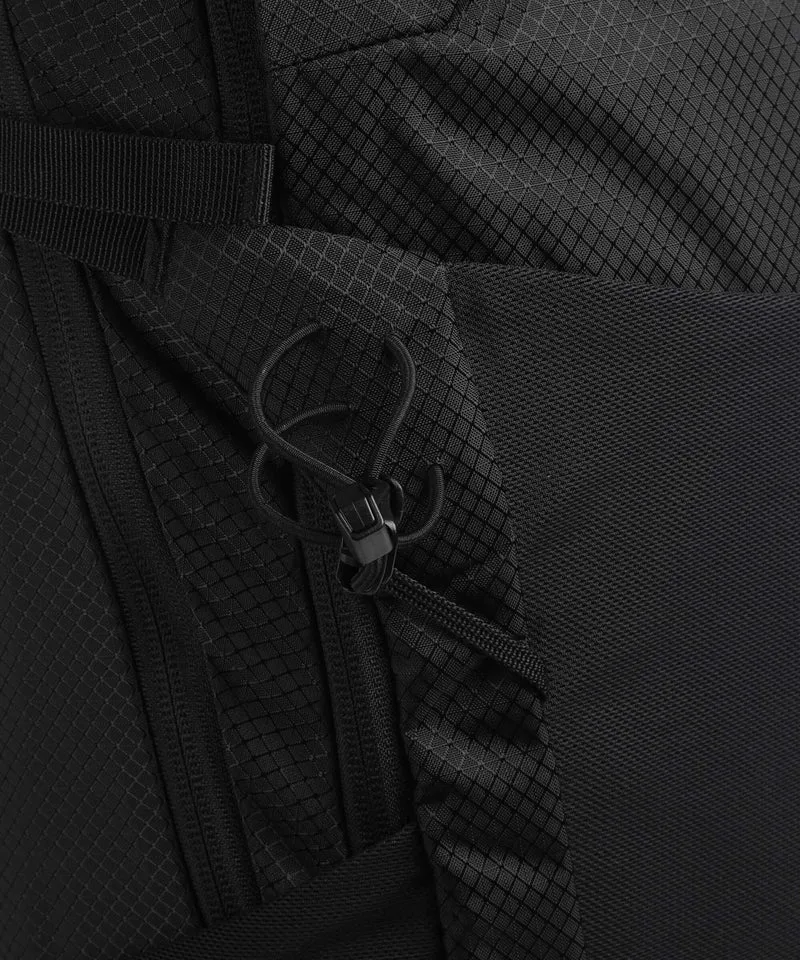 Deuter Futura 23 Wanderrucksack black