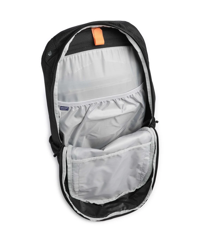 Deuter Futura 23 Wanderrucksack black