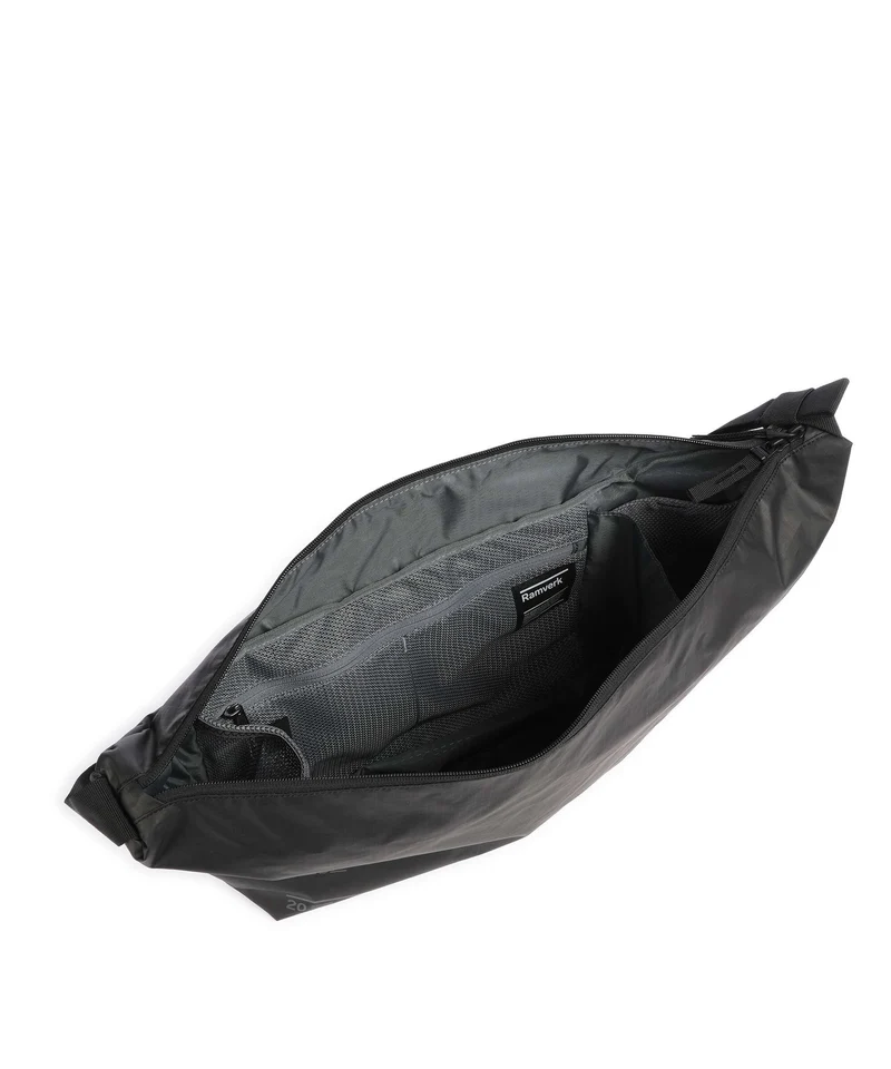 Db Ramverk Pro 20 Slingbag black out