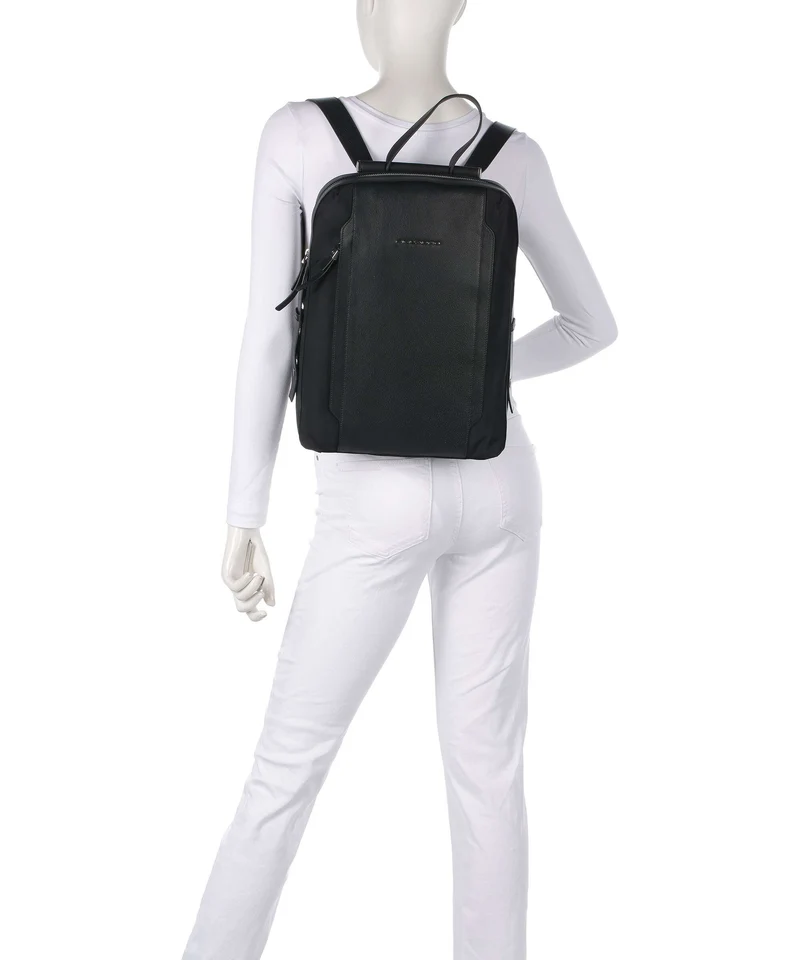 Piquadro W92T Rucksack black