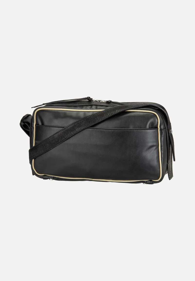 Juno Satchel M Soft Calf Black - Crossbody Bag