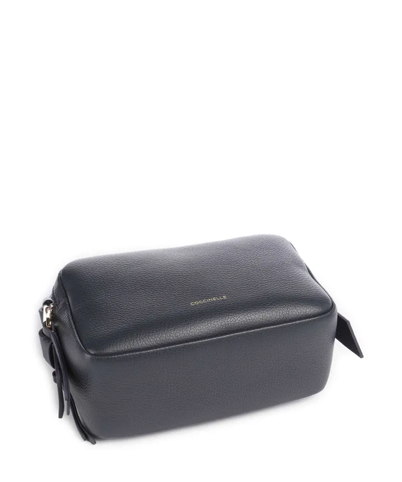 Coccinelle Malory Umhängetasche midnight blue