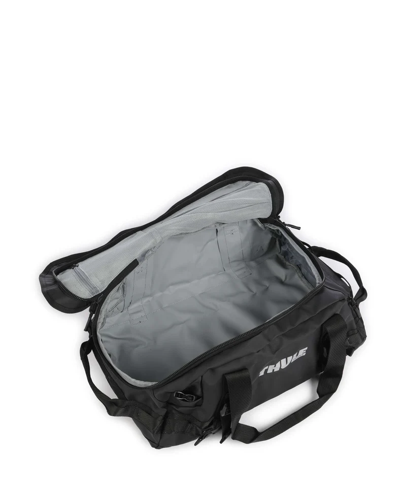 Thule Chasm 30 Weekender black