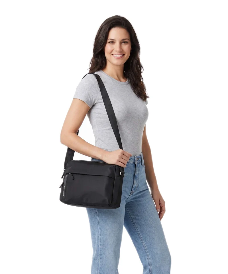Mandarina Duck Hunter Umhängetasche black