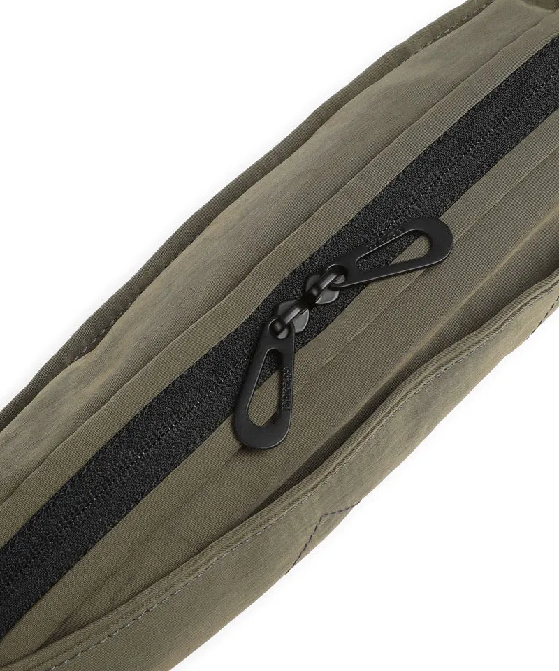 Côte&Ciel Adda Umhängetasche cargo green