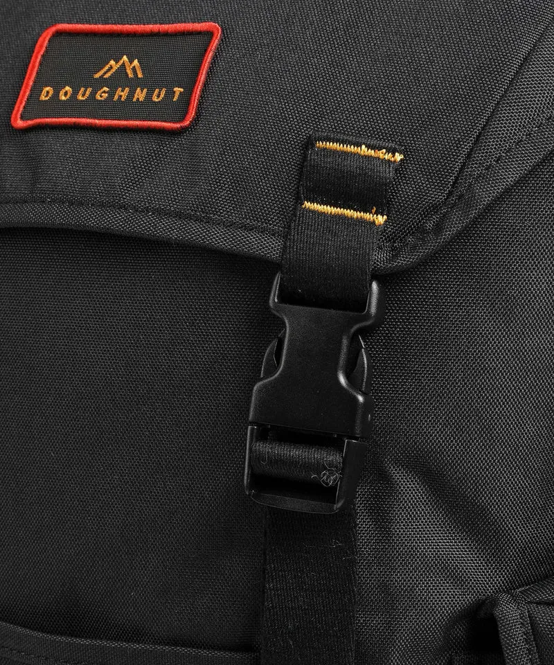 Doughnut Happy Camper Grounder Wanderrucksack black