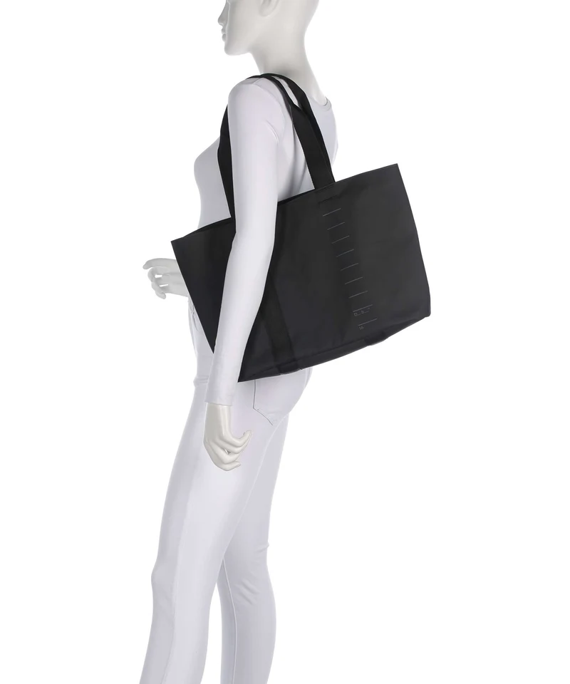 Db Essential 16 Shopper black out