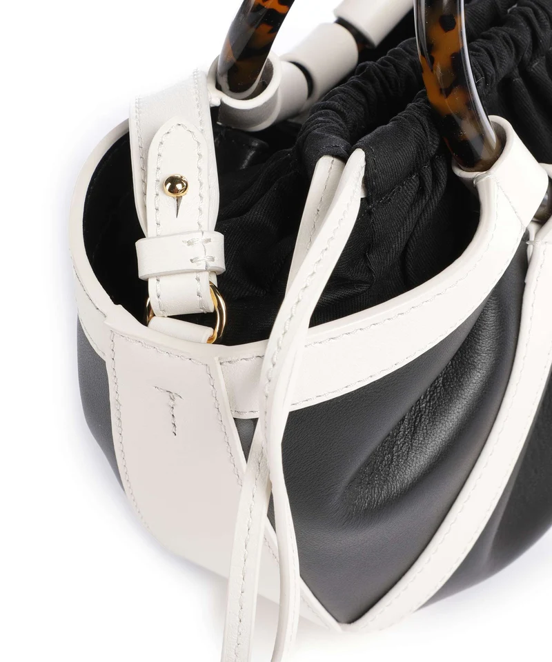 Coccinelle Shell Handtasche pearl/noir