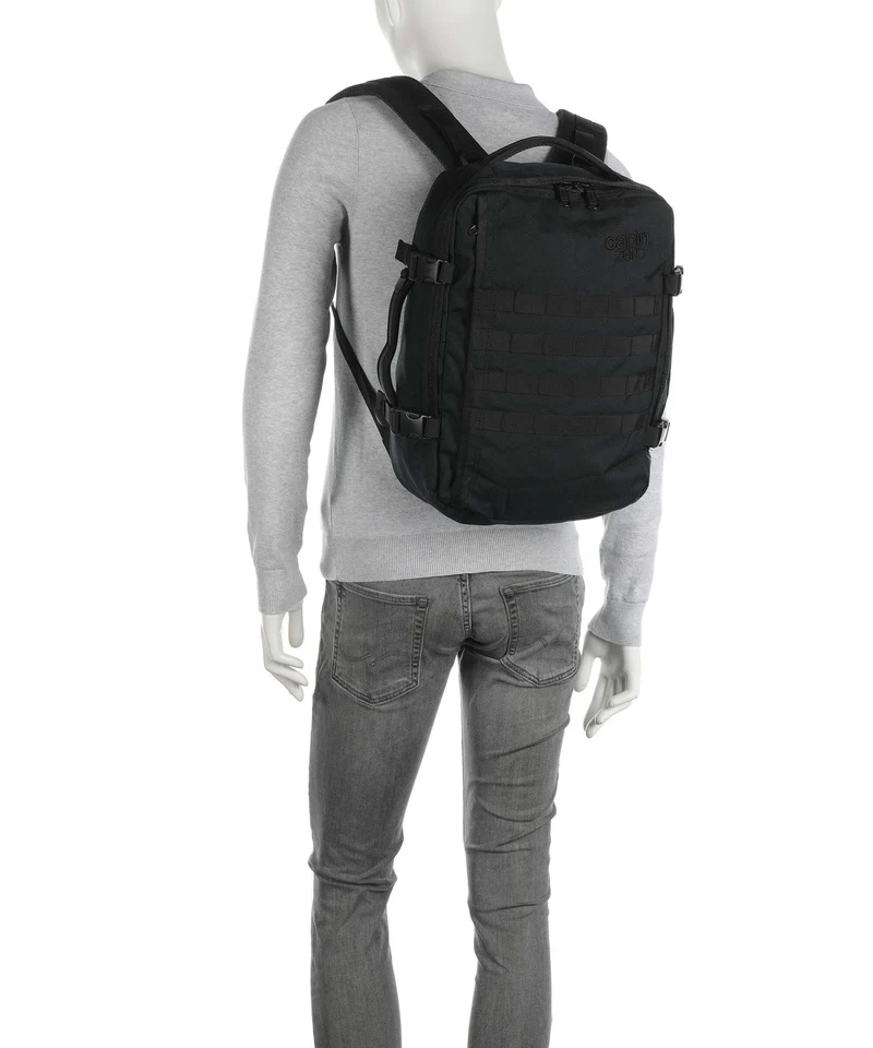 Cabin Zero Military 28 Rucksack frosty morning