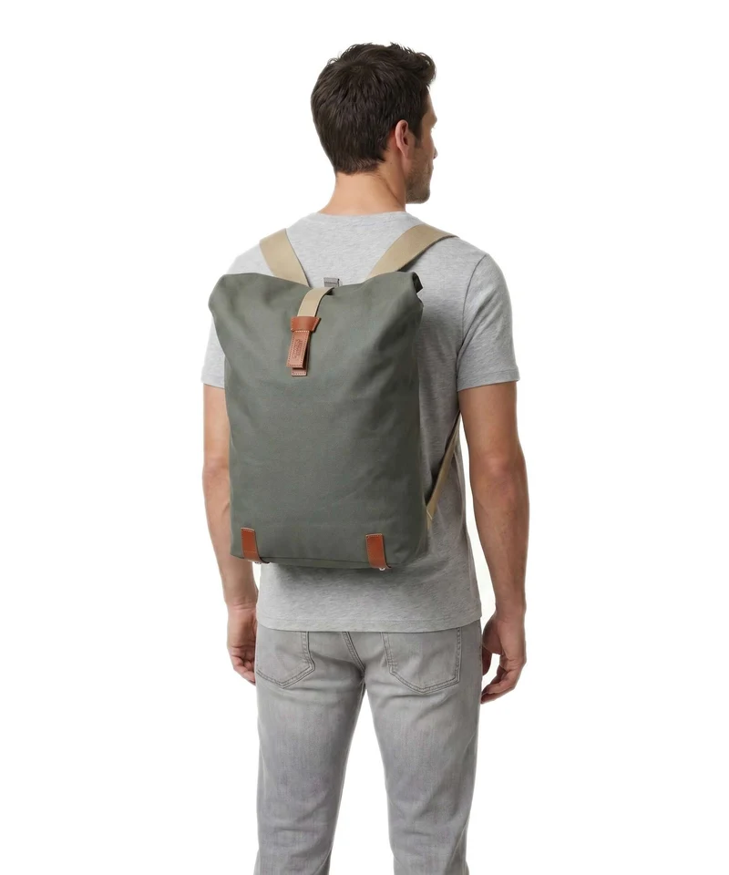 Brooks England Pickwick Cotton Canvas Large Rolltop Rucksack sage green/honey details