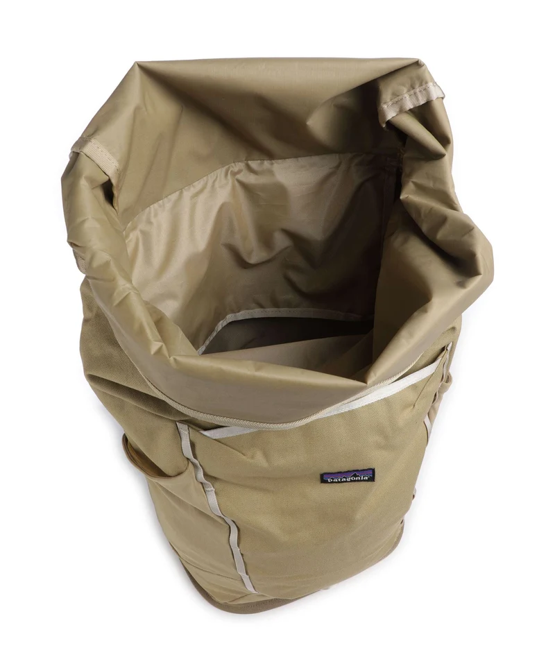 Patagonia Fieldsmith Wanderrucksack classic tan