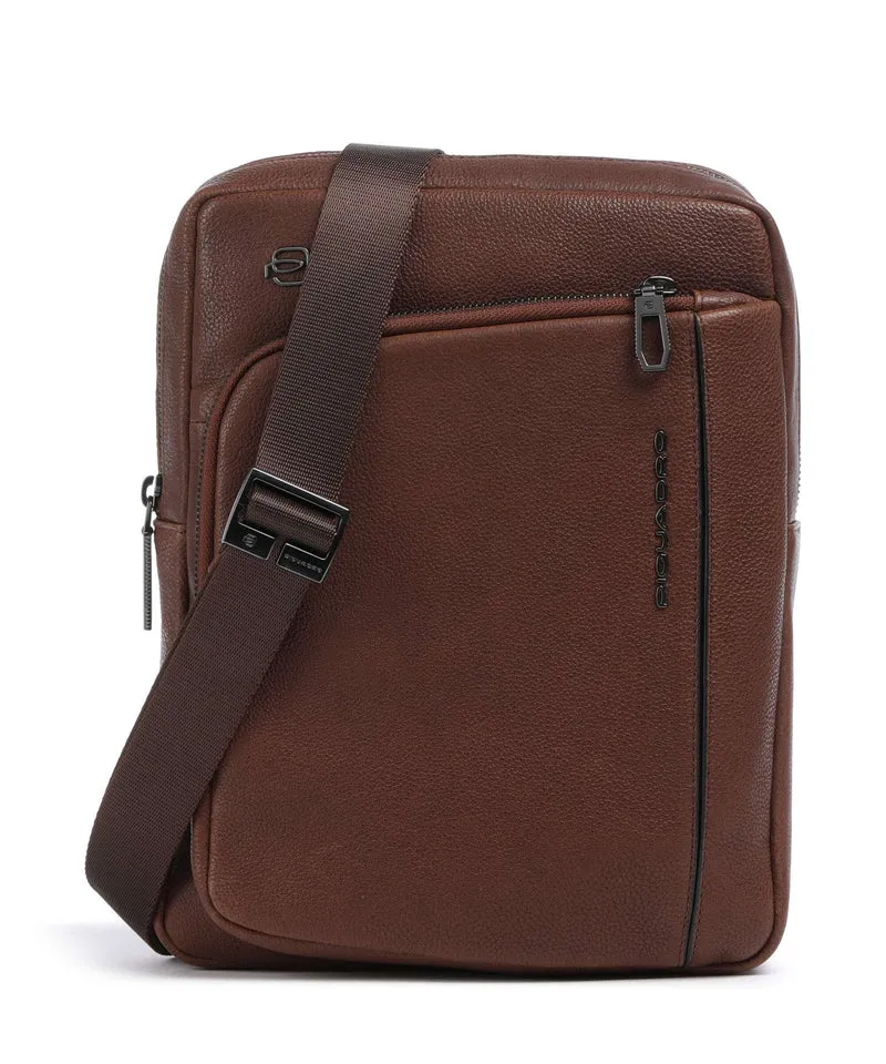 Piquadro S134 Umhängetasche brown