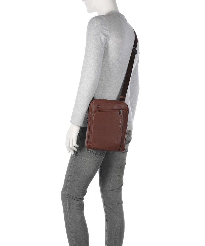 Piquadro S134 Umhängetasche brown