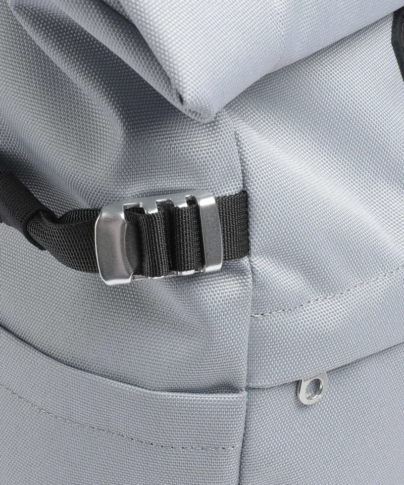 Sandqvist Icon M Rolltop Rucksack ice blue