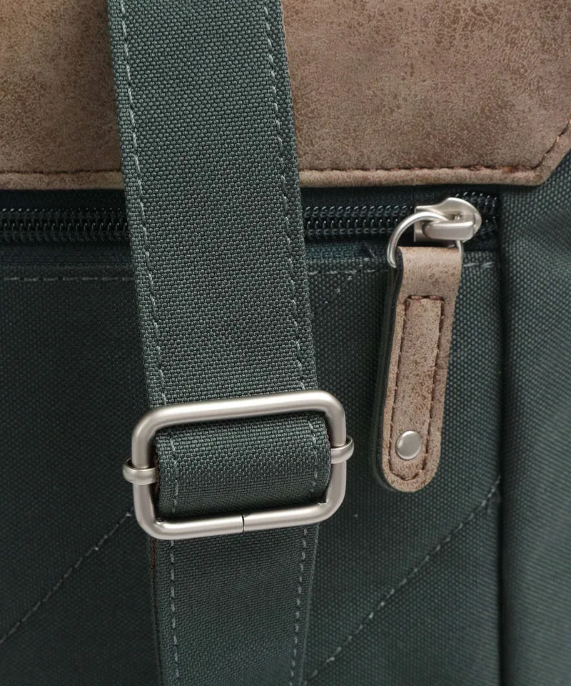 Zwei Olli OR13 Rucksack pine