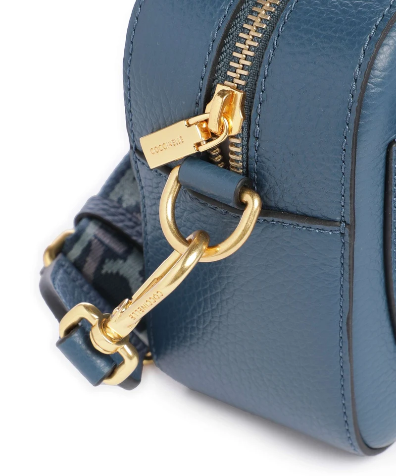 Coccinelle Beat Soft Ribbon Umhängetasche deep blue