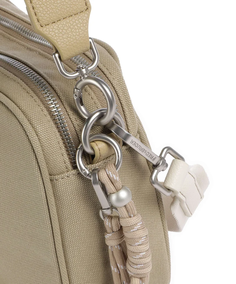 FredsBruder Carry Me Everywhere Schultertasche olive shades