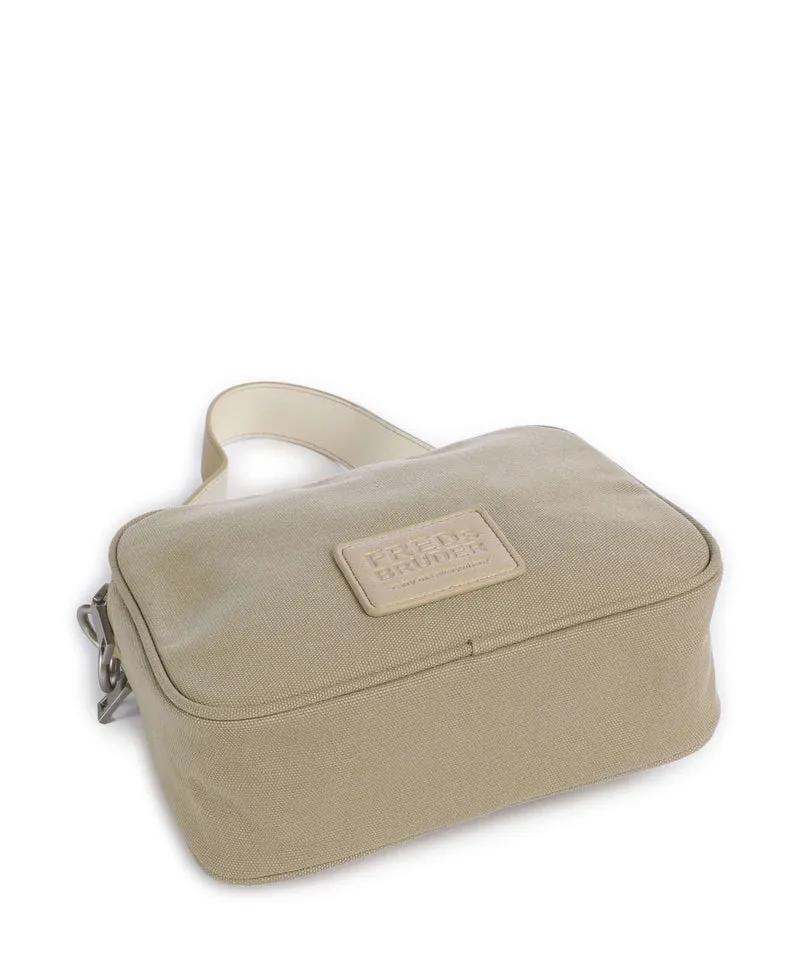 FredsBruder Carry Me Everywhere Schultertasche olive shades