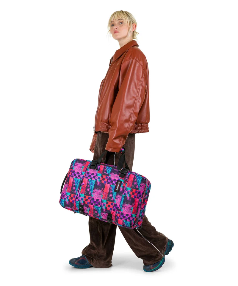 Eastpak Travelpack Reiserucksack retro surf funk