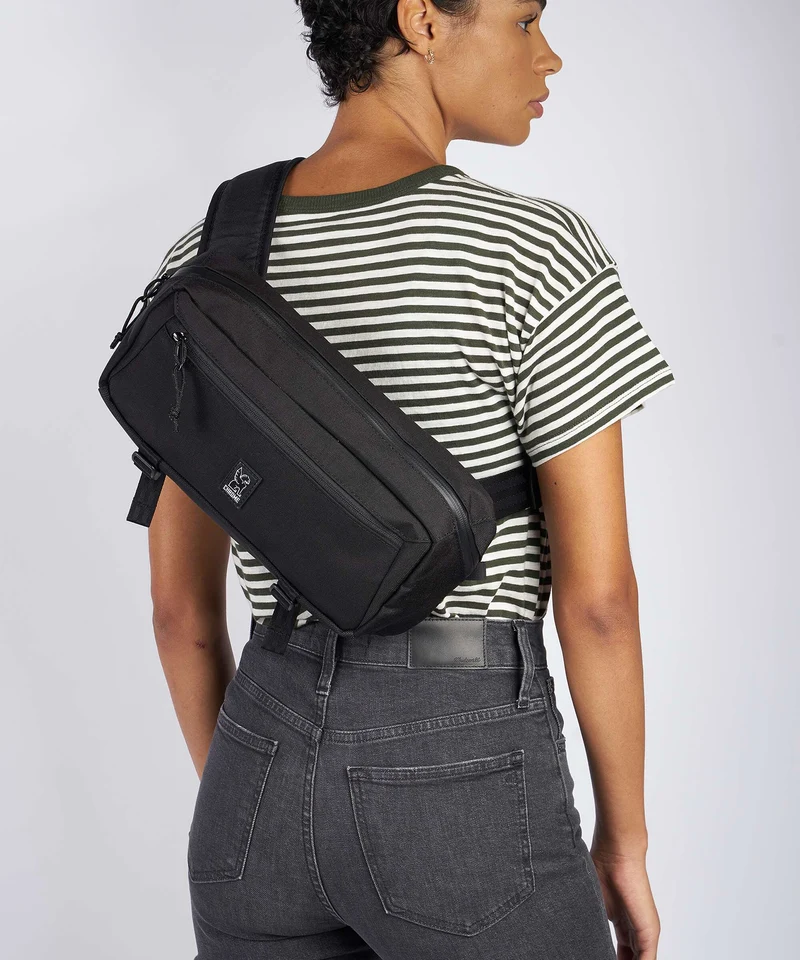 Chrome Kadet Mini Slingbag sage