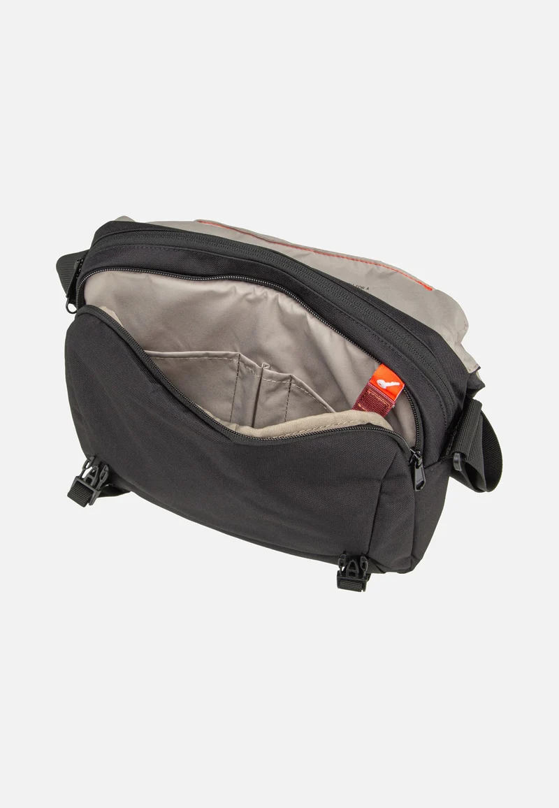 Rom S III Black - Crossbody Bag