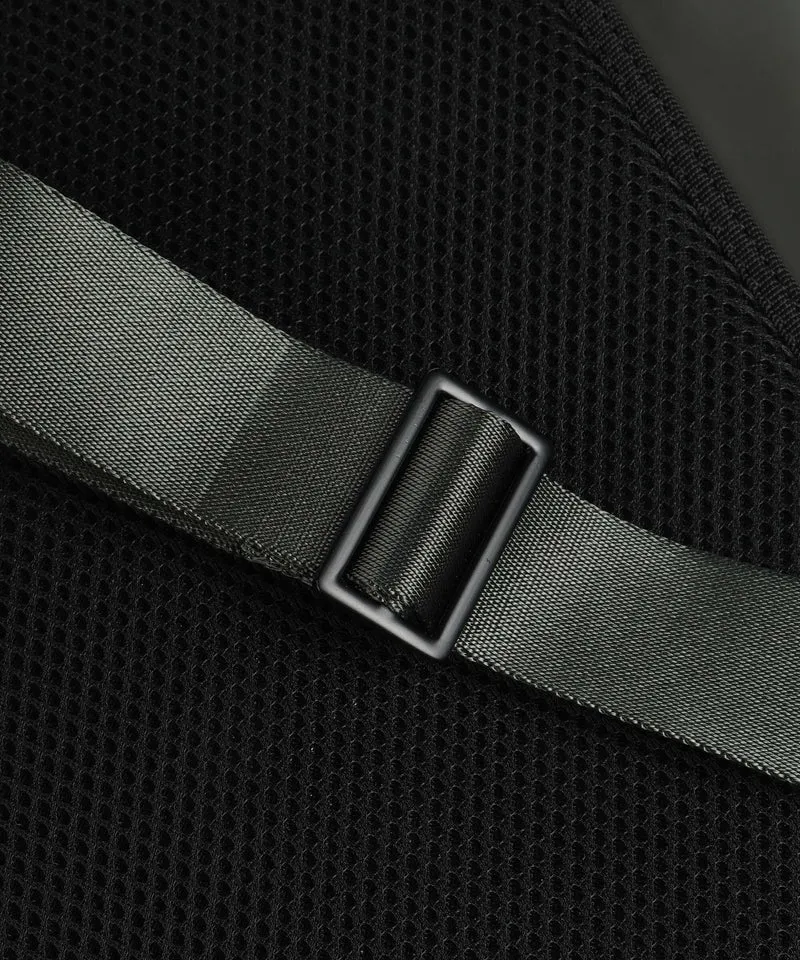The Urban Society Rucksack forest green