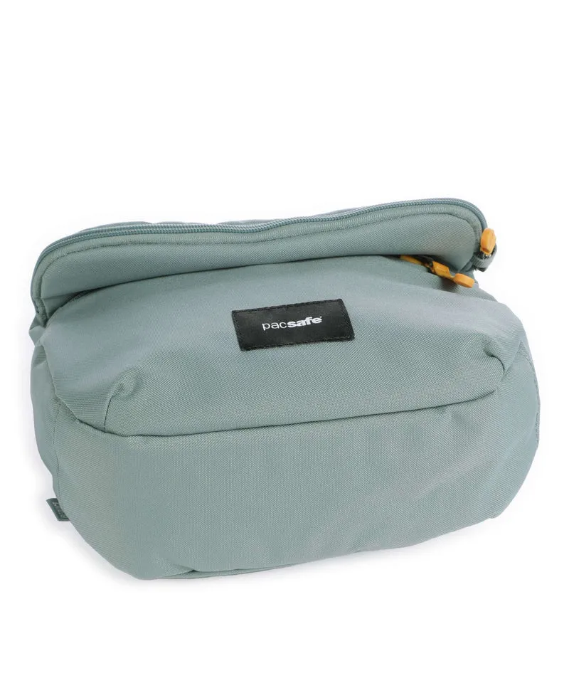 Pacsafe Go Saddle Umhängetasche fresh mint