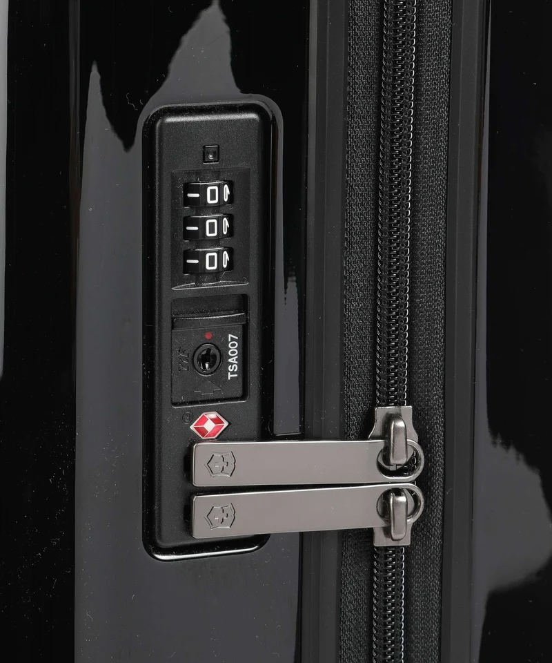 Victorinox Airox Global 4-Rollen Trolley black