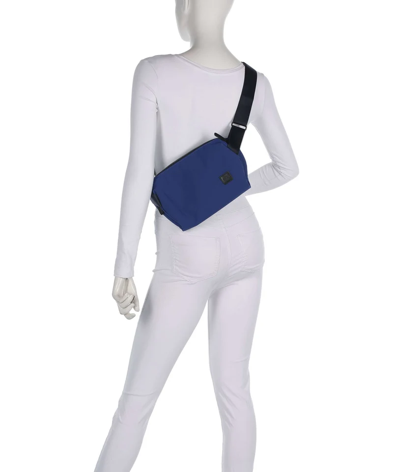 Bellroy Classic 5 Slingbag indigo