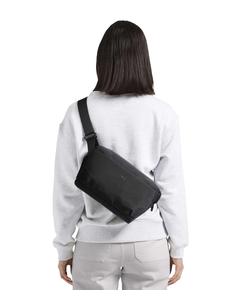 Bellroy Venture 6 Slingbag safari