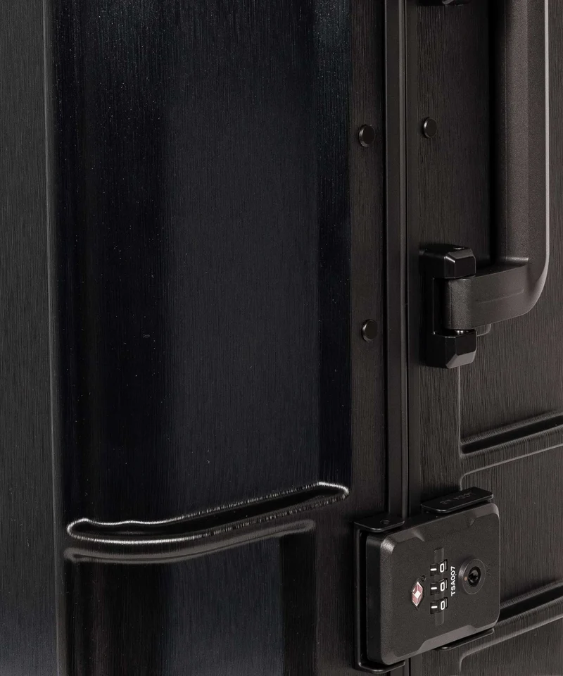 Eastpak Resist'R Case 4-Rollen Trolley brushed black