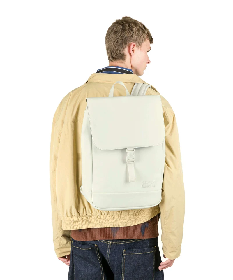 Eastpak Yarin Cnnct F Rucksack matte chalk