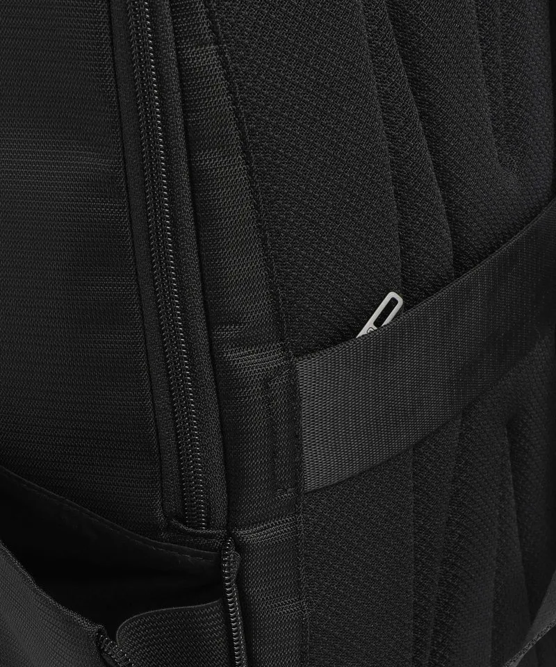 Piquadro W138 Reiserucksack nero