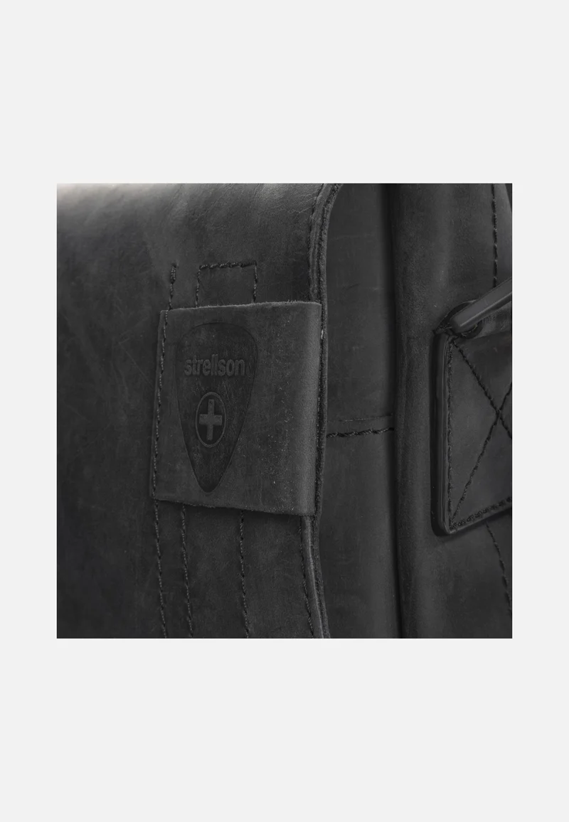 Richmond Messenger LH Black - Messenger Bag