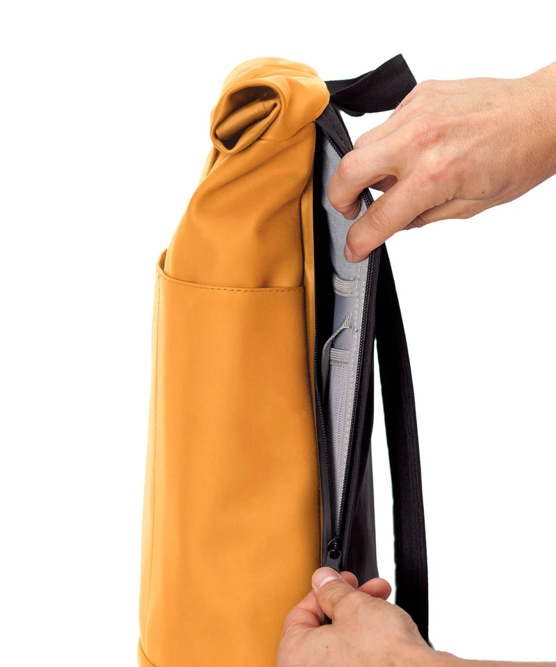 Ucon Acrobatics Lotus Hajo Medium Rolltop Rucksack honey mustard