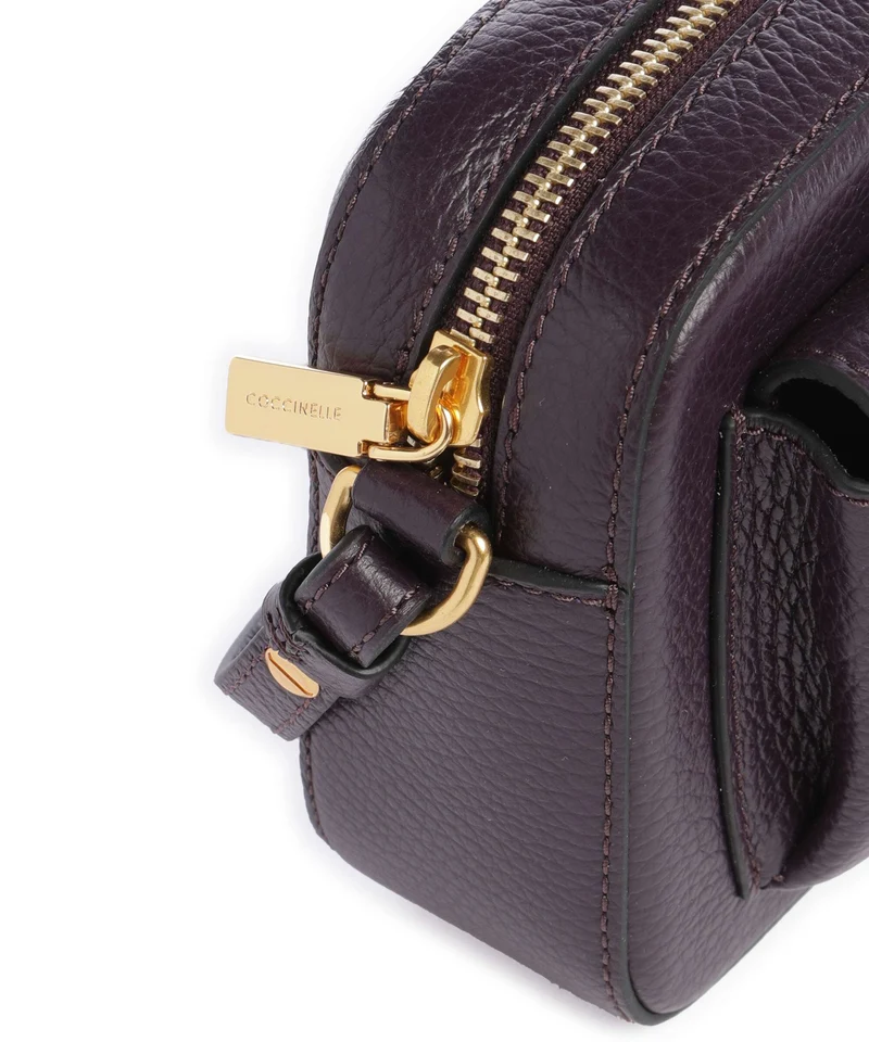 Coccinelle Beat Soft Umhängetasche prune